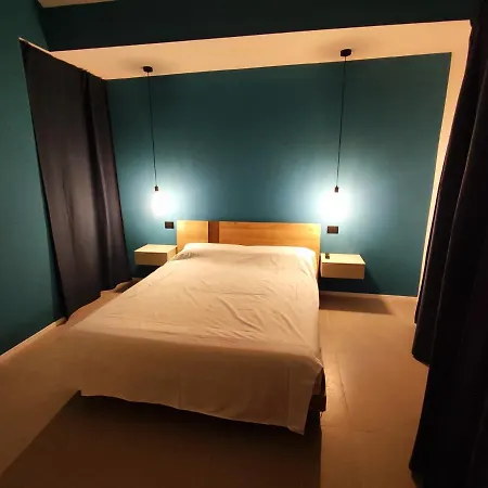 Marconi Oda ve Kahvaltı Chieri